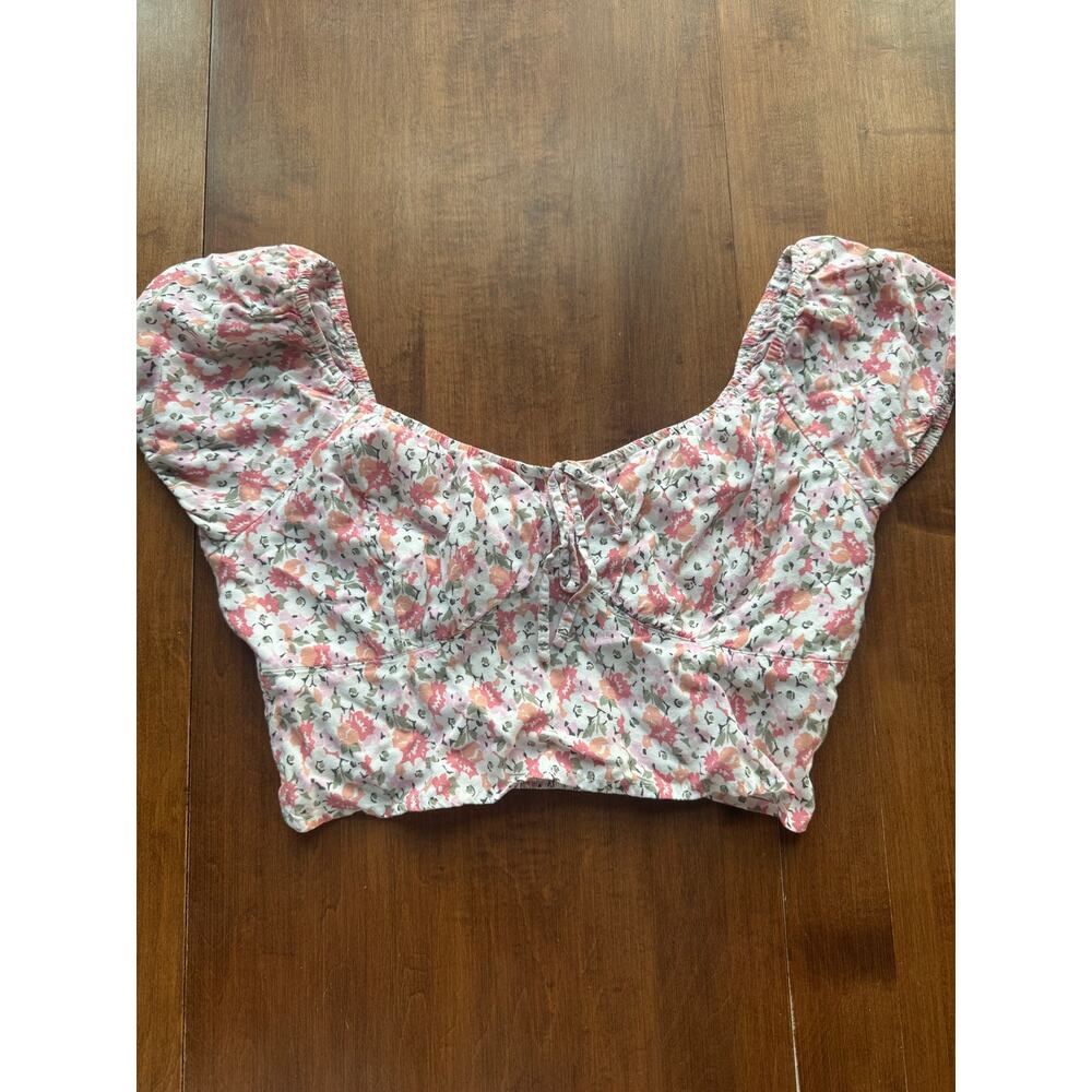 Hollister Women’s Medium Pink Floral Smocked Crop Top Puff Sleeve Tie Front